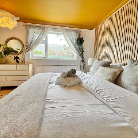 The Barefoot Bungalow In Picturesque Prestatyn Esterno foto