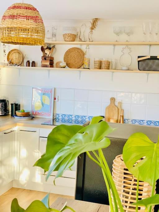 The Barefoot Bungalow In Picturesque Prestatyn Esterno foto