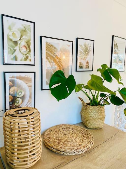 The Barefoot Bungalow In Picturesque Prestatyn Esterno foto
