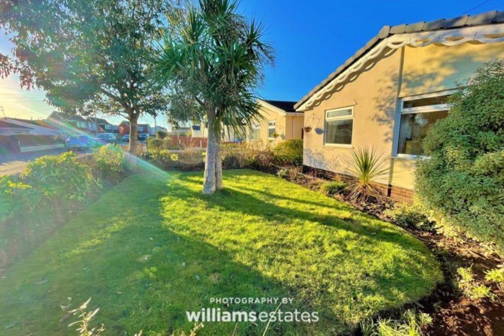 The Barefoot Bungalow In Picturesque Prestatyn Esterno foto
